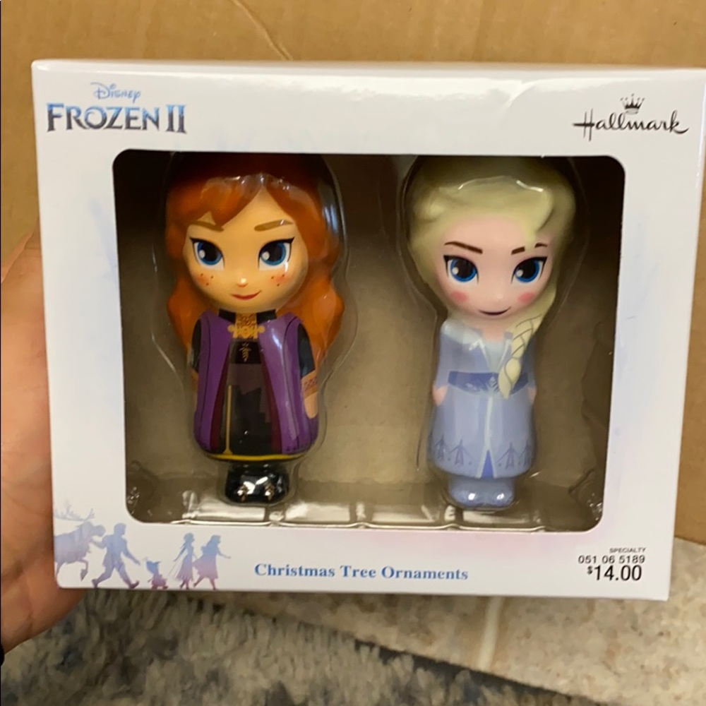 Ana & Elsa Christmas Ornaments